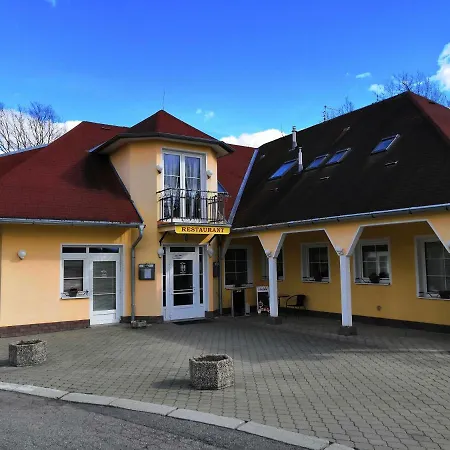 Velky Rybnik Hotel *